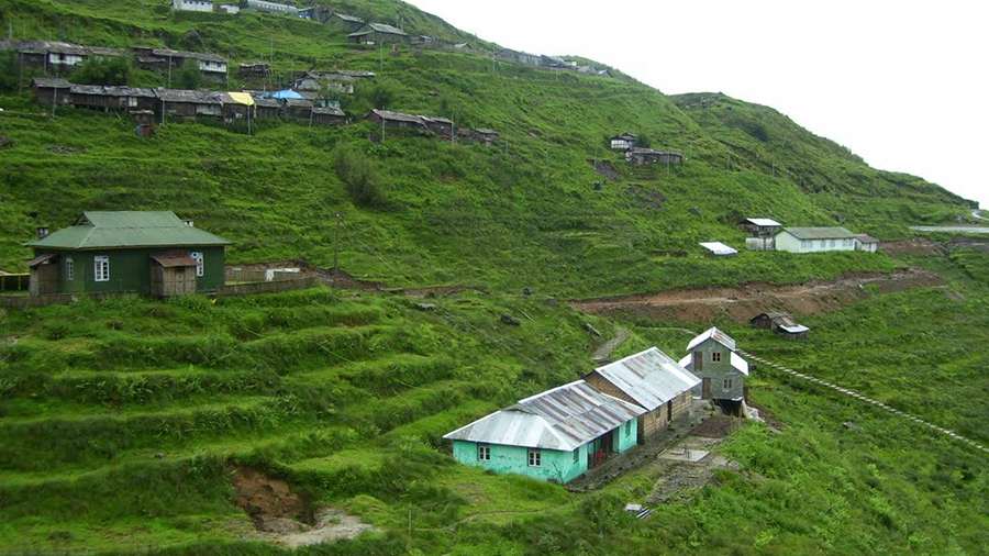 Manebhanjan in Darjeeling District, Sandakphu & Singalila Trek in ...